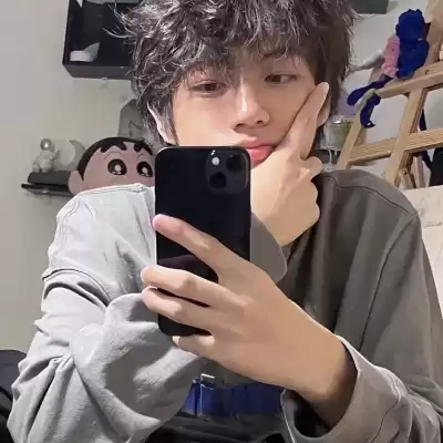 郝依霜